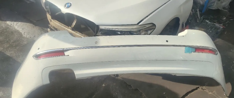 Задний Бампер на BMW F10 L T E